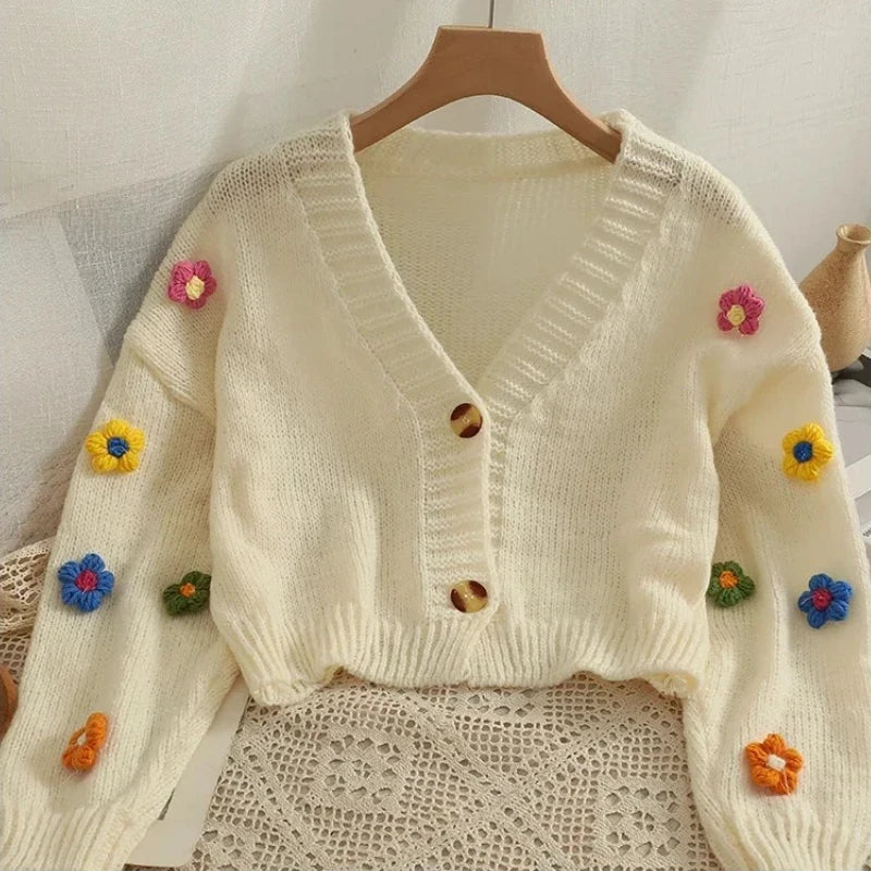 Daisy - Cropped Floral Cardigan